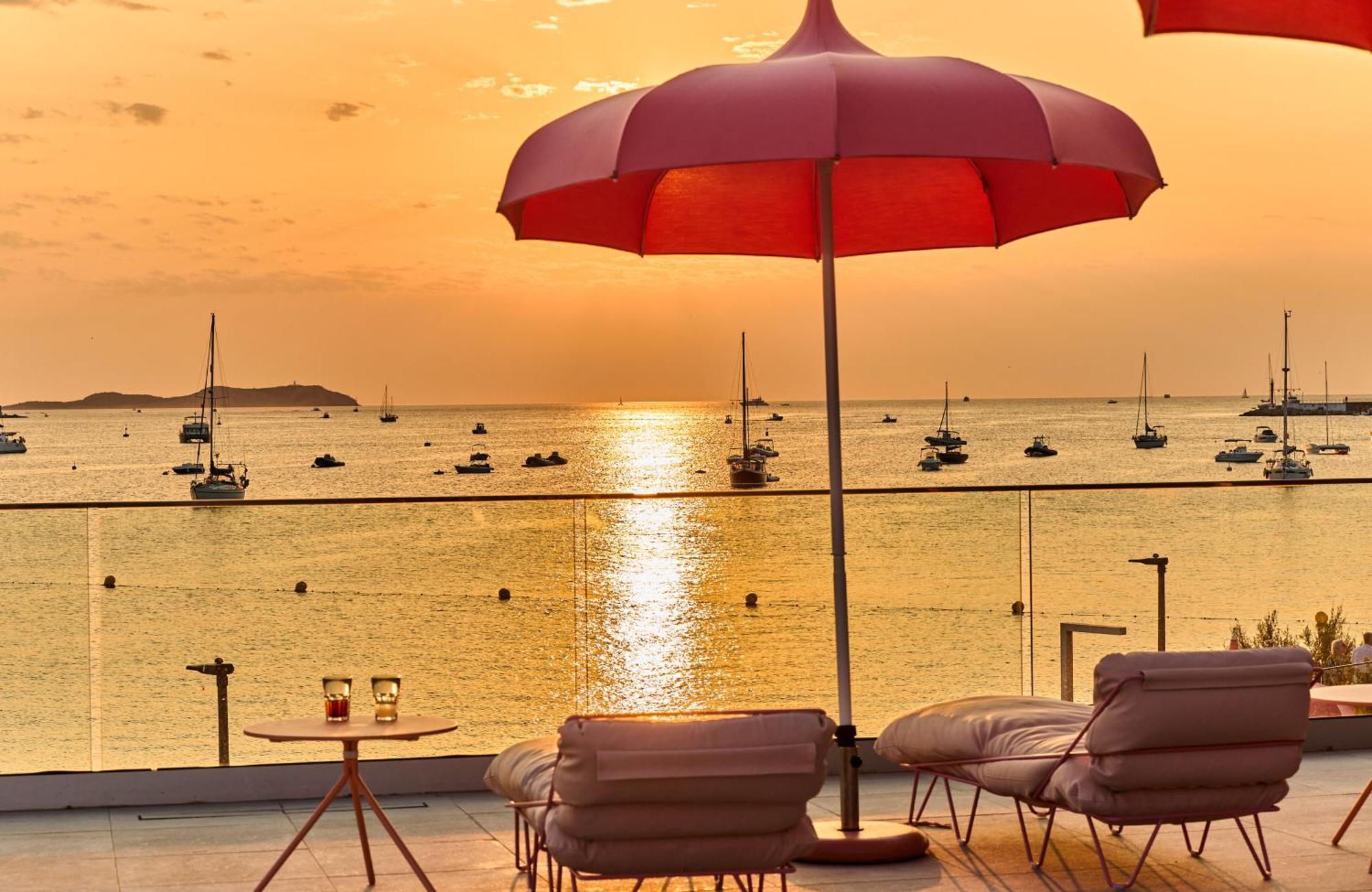 Nyx Hotel Ibiza By Leonardo Hotels-Adults Only サンアントニオアバド エクステリア 写真