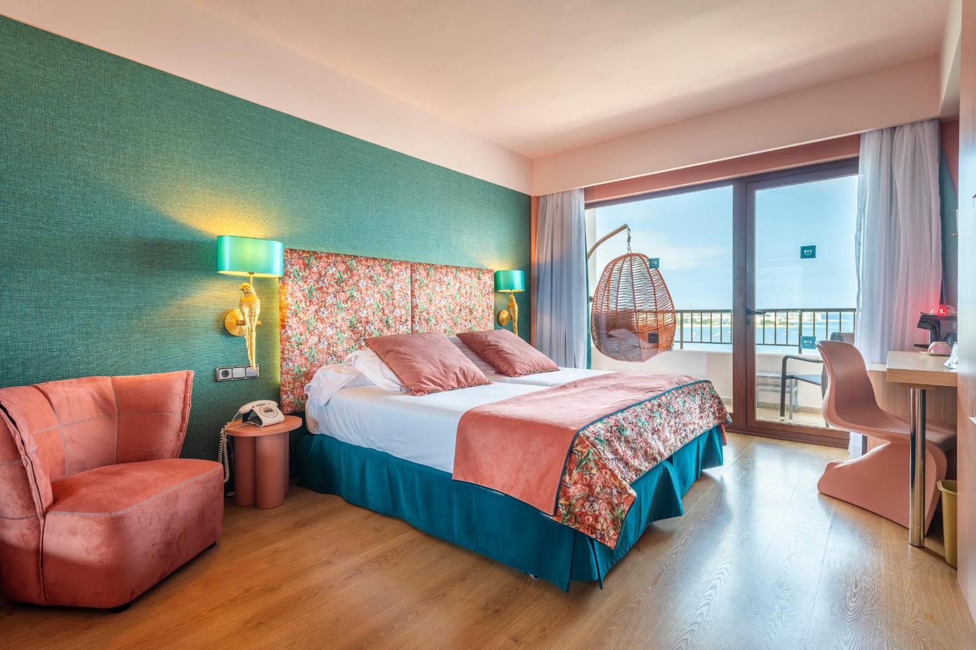 Nyx Hotel Ibiza By Leonardo Hotels-Adults Only サンアントニオアバド エクステリア 写真